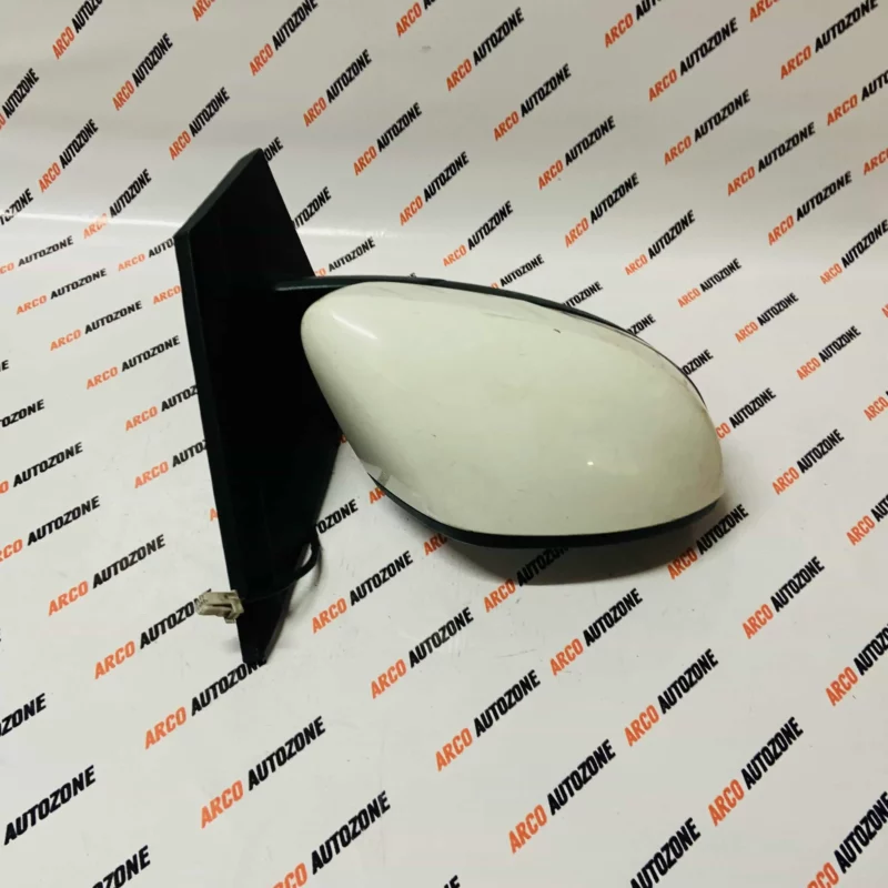 TATA ZEST BOLT 5 WIRE SEMI USED OUTSIDE MIRROR RIGHT SIDE - Image 2